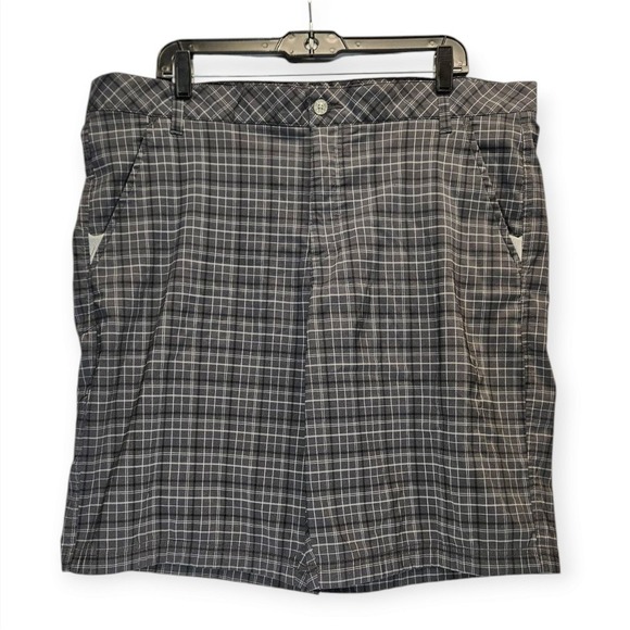 Fila 10.5" Shorts Mens 38 Black Gray Check‎ Plaid Sports Golf Preppy Classic - Picture 1 of 8